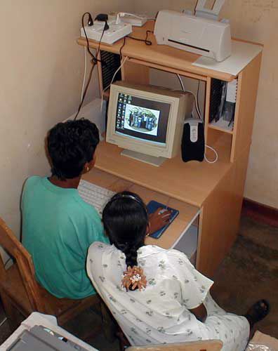 sujeeva_home_1ercomputer.jpg